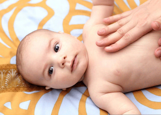 Bebeklerde Kasık Fıtığı Belirtileri